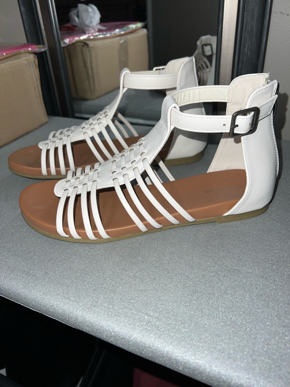 Women’s White Strappy Heel-Zip Sandals - Picture 2 of 4
